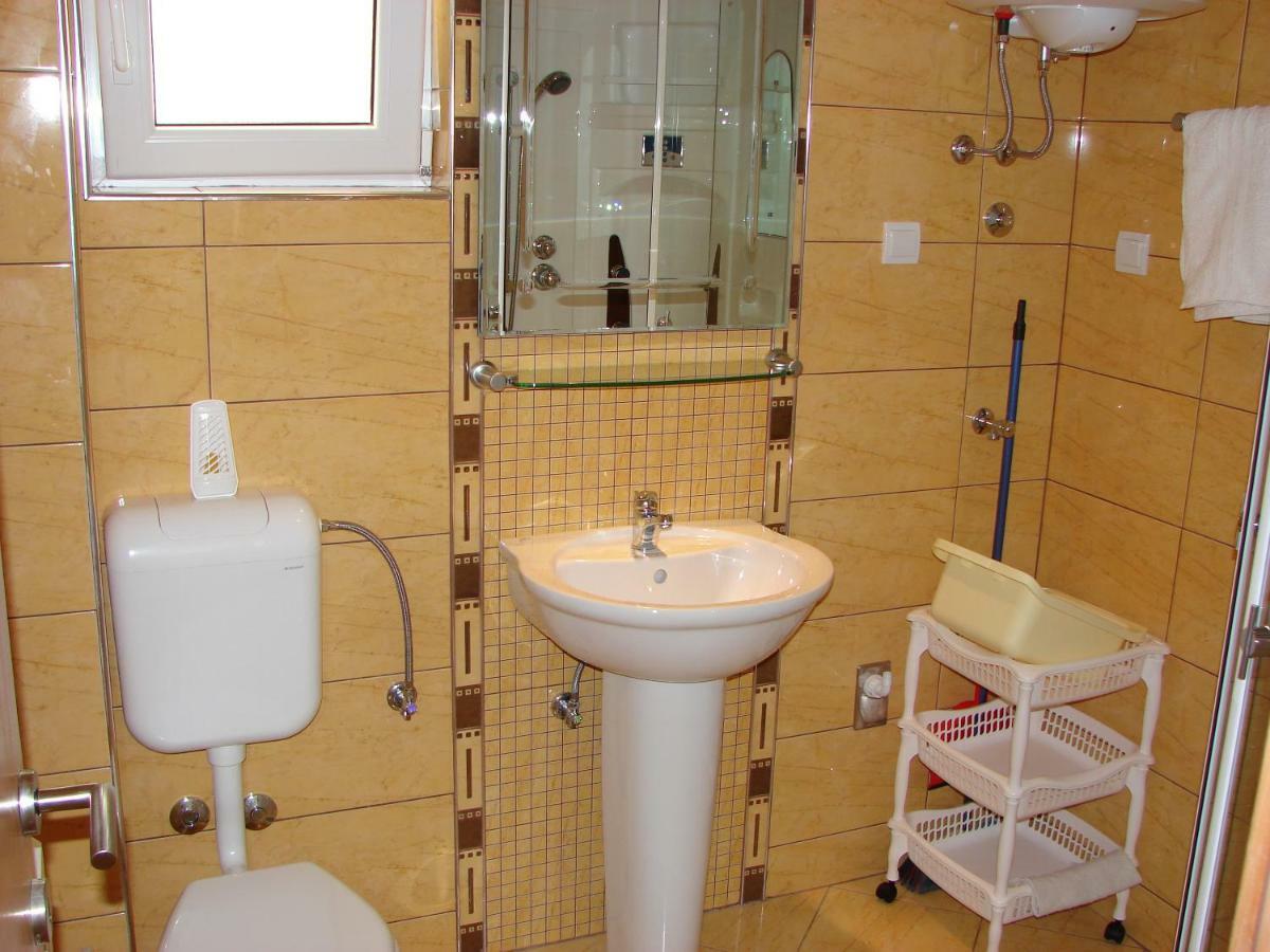 App 2+2 Nizic Apartment Makarska